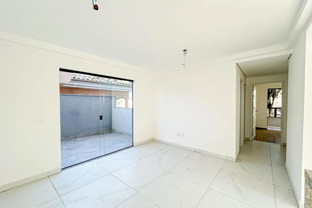 Apartamento à Venda - Cabral, 2 Quartos, 138 m2 - Foto 2
