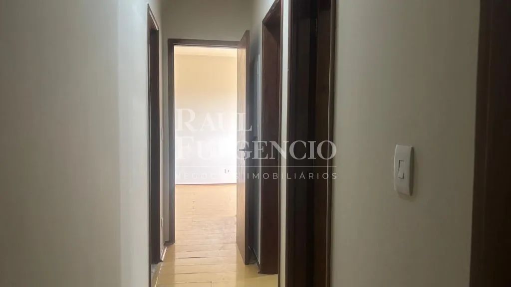 Apto no Centro | 3 quartos sendo suíte - Foto 4