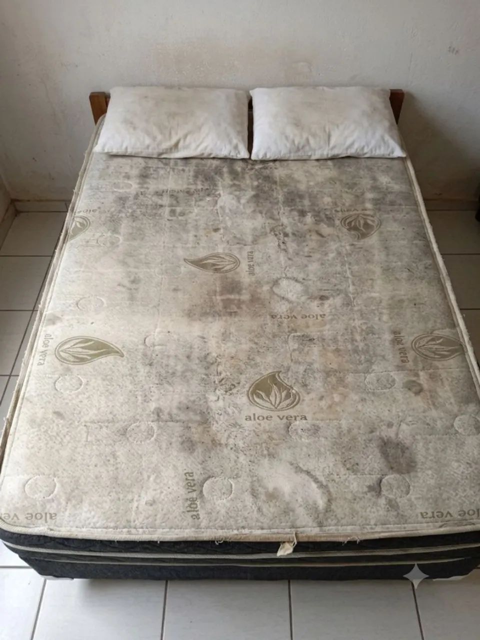 Cama Box Sealy. 88cm X 188cm