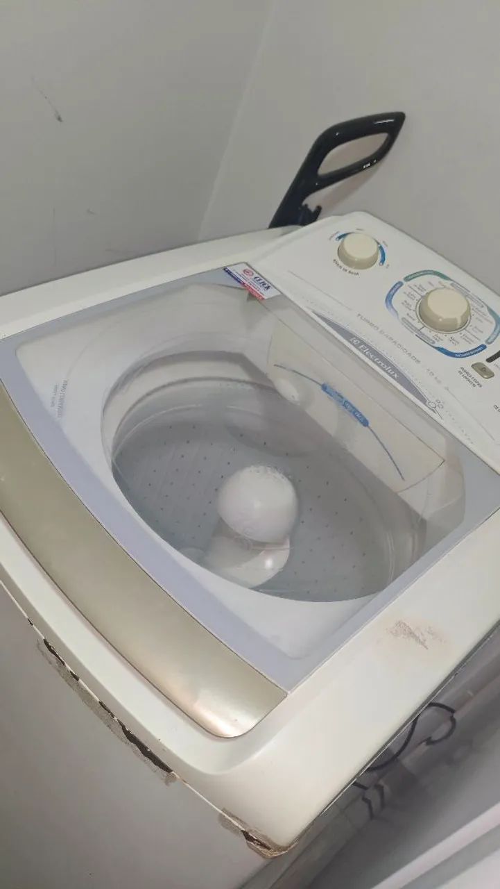 Lavadora Eletrolux 10kg com defeito  - Foto 2