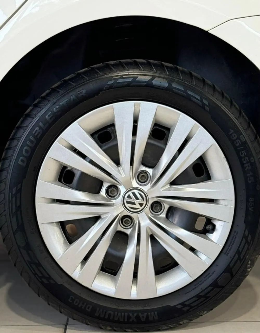 Volkswagen Voyage 1.0 Flex 12V 4p, foto 20 de 20