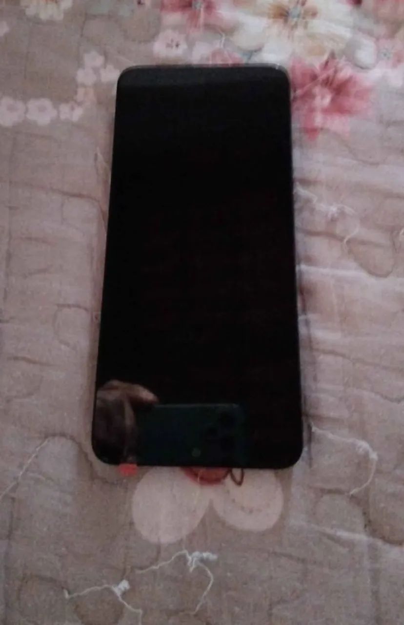 Vende-se tela galaxy a05s c/aro - Foto 3