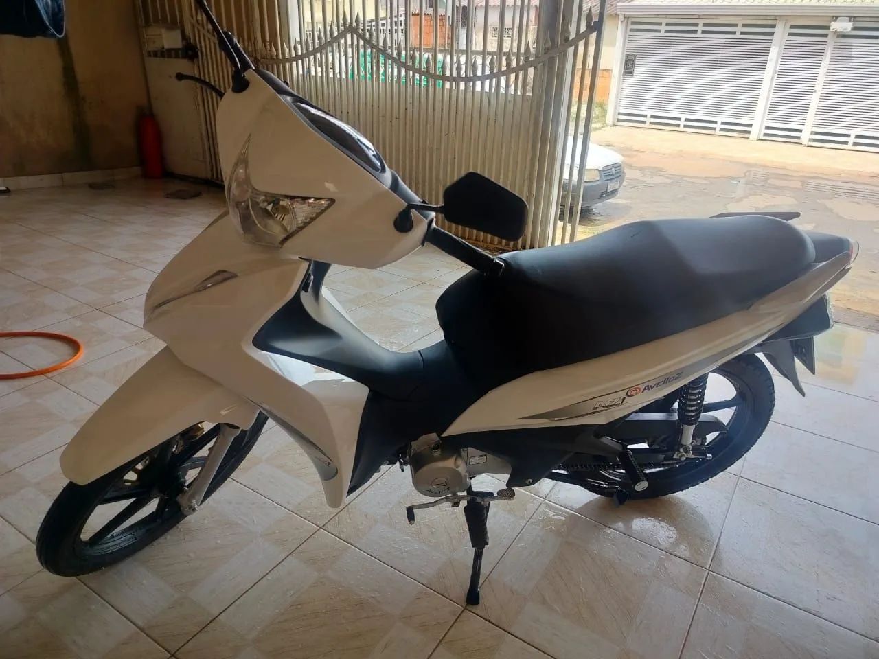 Moto aveloz cinquentinha  - Foto 3