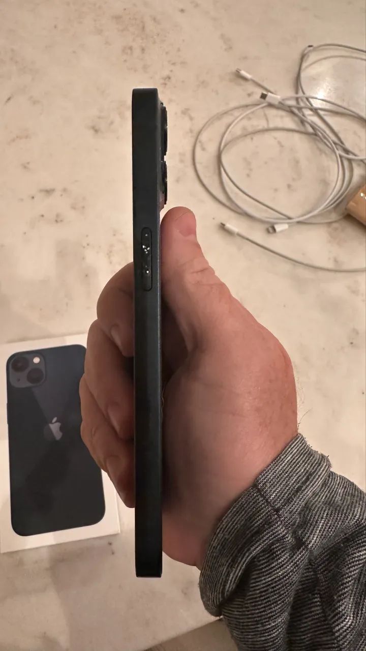 IPhone 13 128 gb Preto - Foto 2