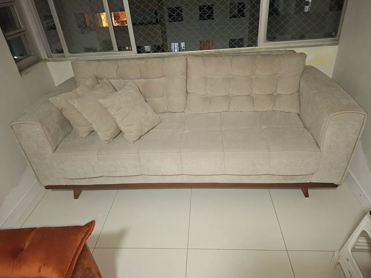 Vendo sofá de luxo seminovo 