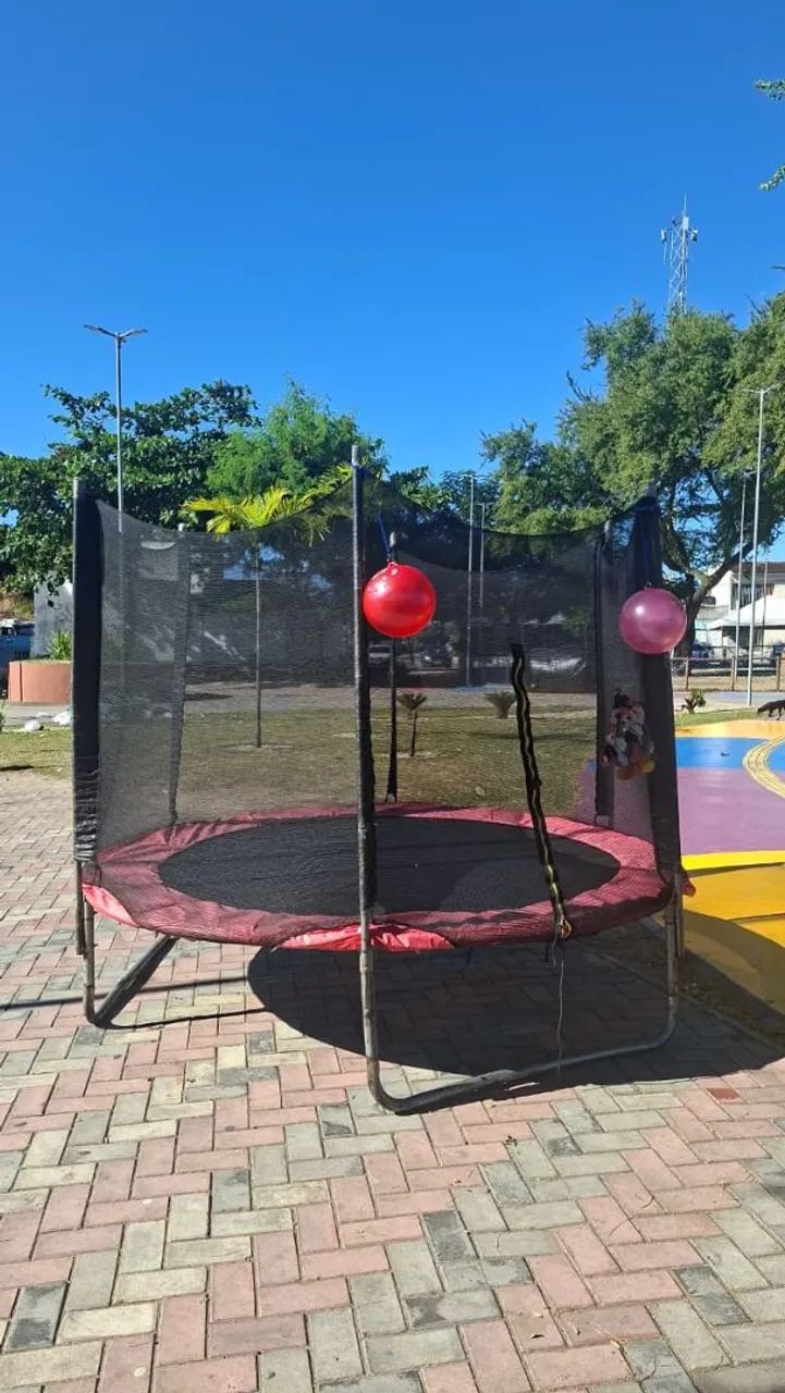 Cama elástica pula pula grande e pequeno 
