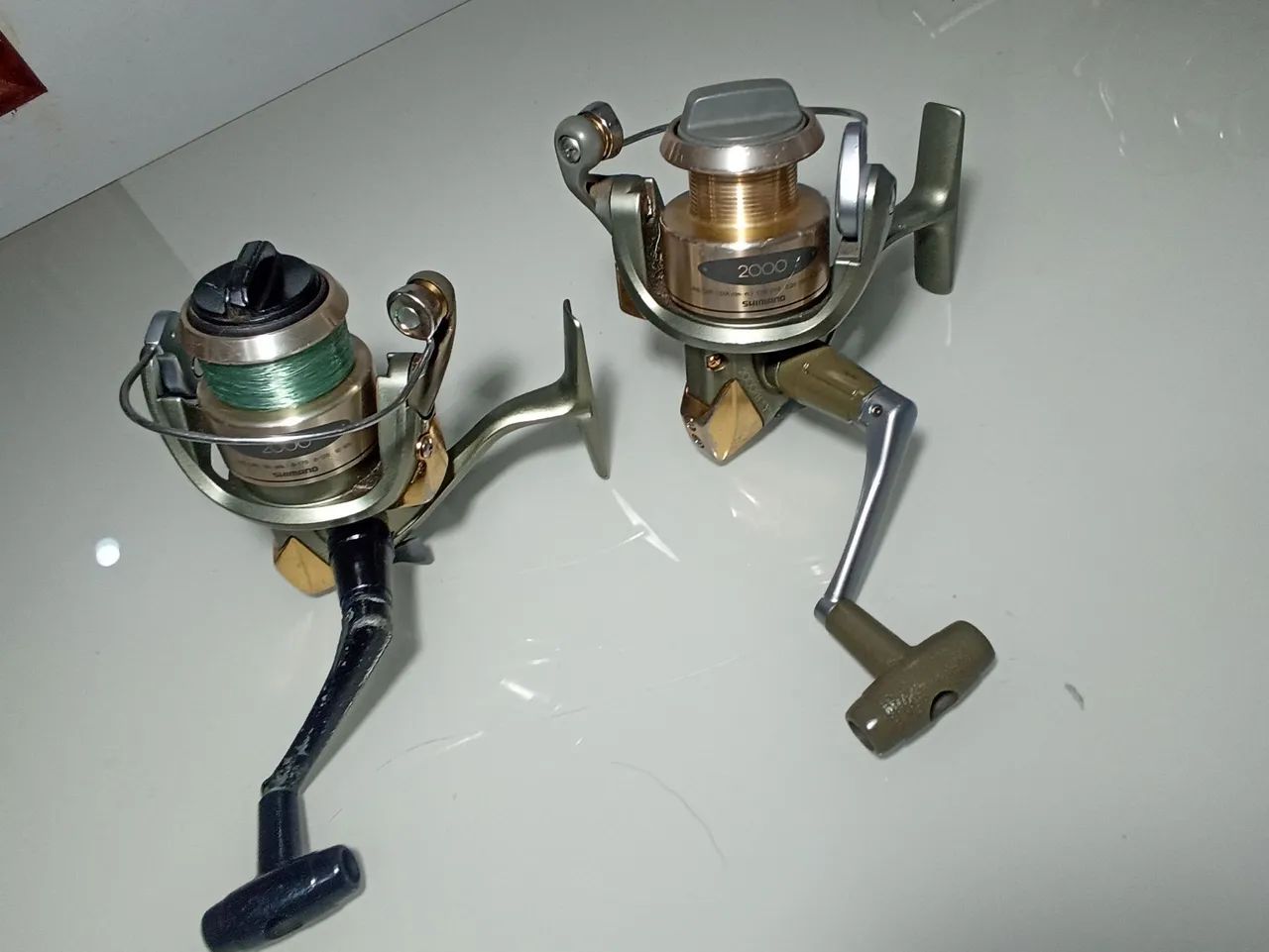 2 Molinetes Shimano Symetre 2000 FH Japão  - Foto 4