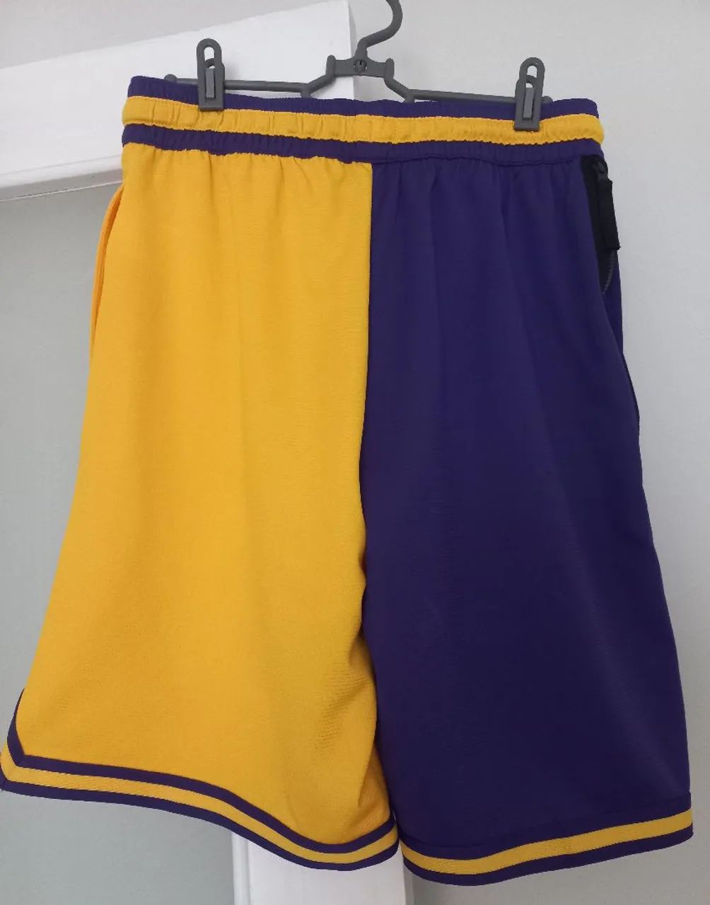 BERMUDA NIKE LAKERS ORIGINAL - Foto 3
