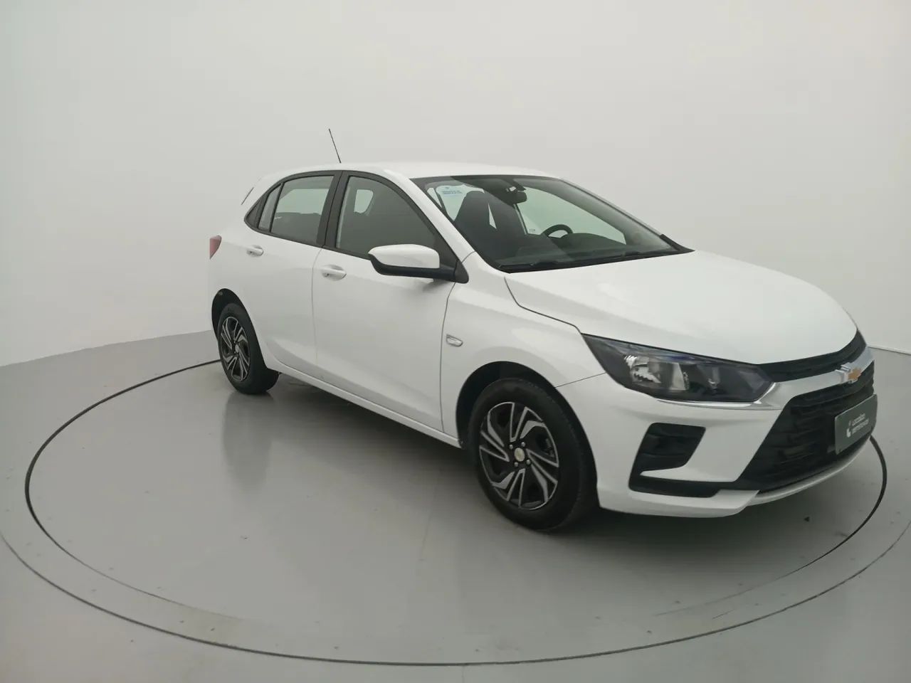 Chevrolet Onix Hatch 1.0 12V Flex Mec. 4P, foto 7 de 18