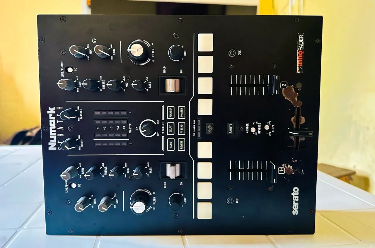 Mixer Numark Scratch + Case - Foto 2