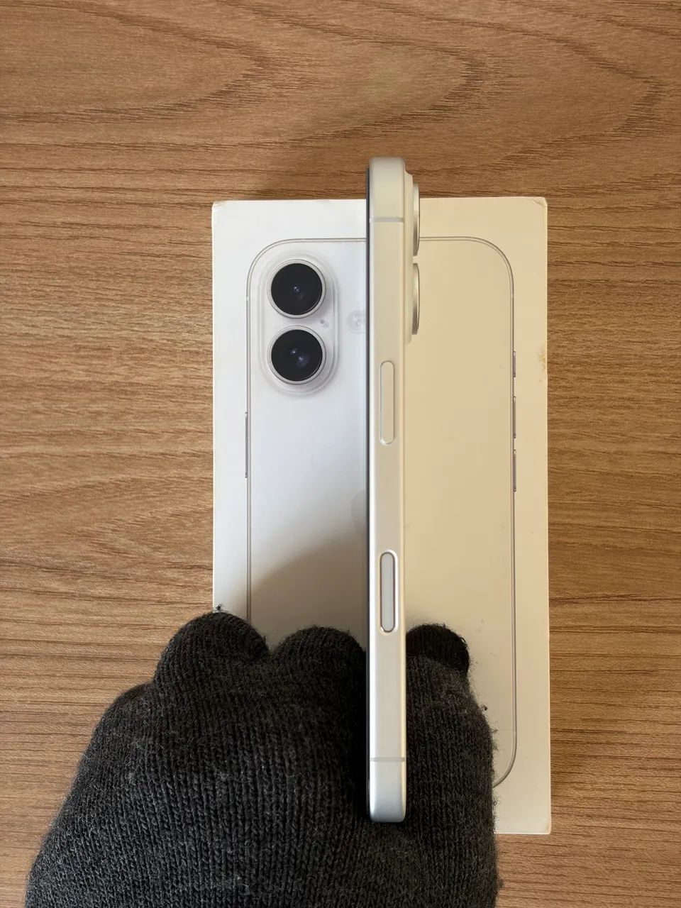 iPhone 16 Branco - 256gb - 98% saúde da bateria - Foto 4