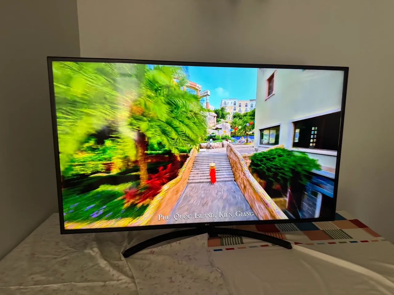 TV LG  60 Smart - Foto 4