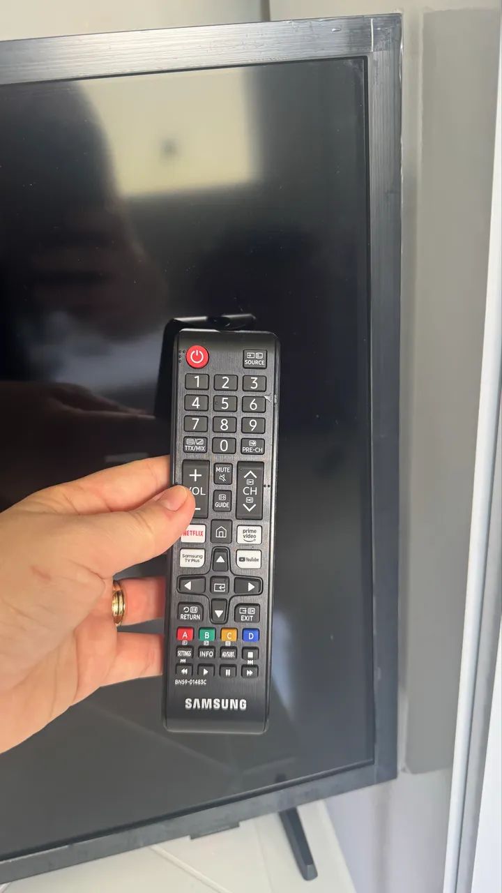 Vendo Smart Tv Samsung 32 polegadas - Foto 3