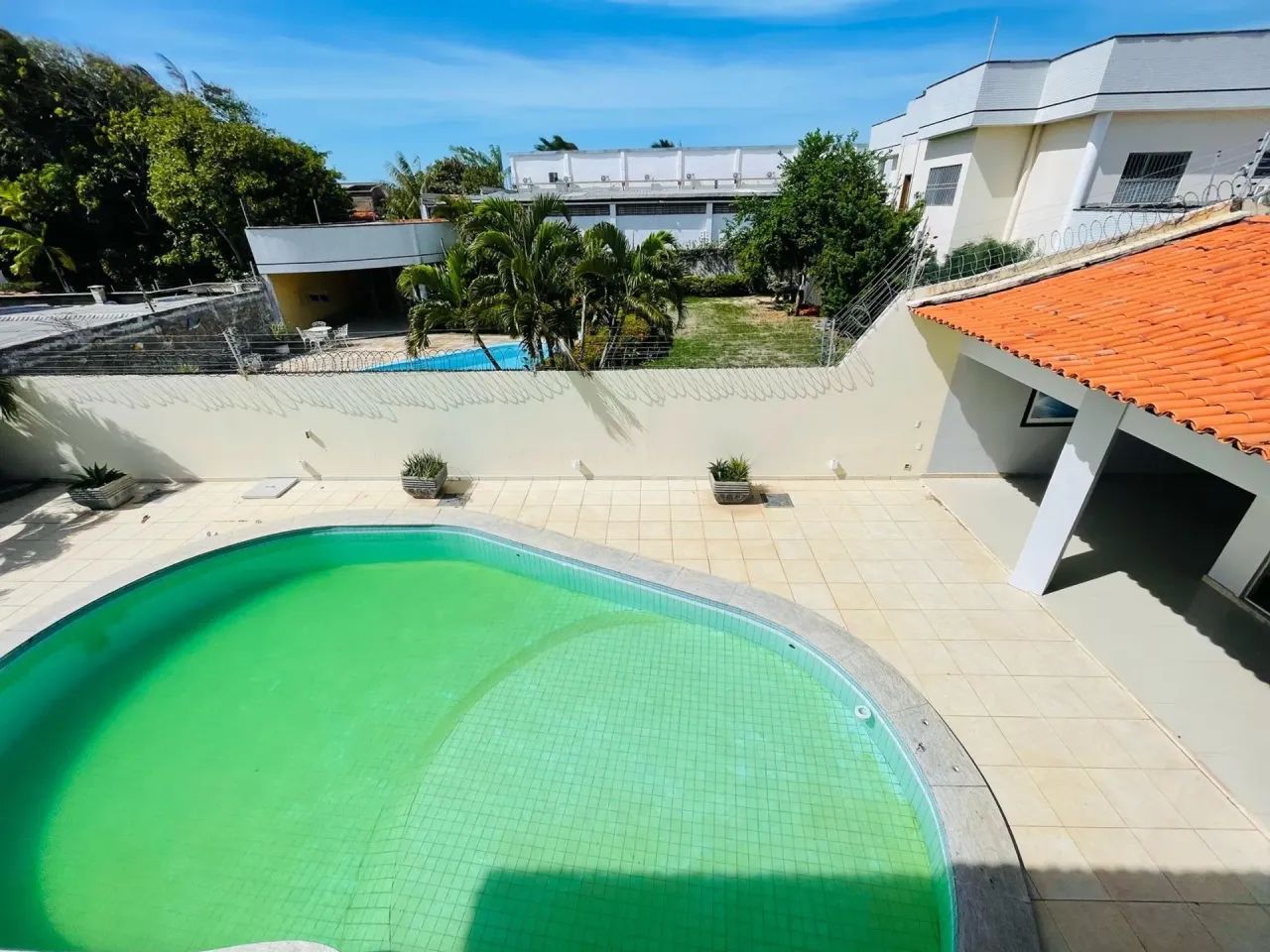 ALUGO CASA NO QUINTAS DO CALHAU COM 4 quartos - Foto 5