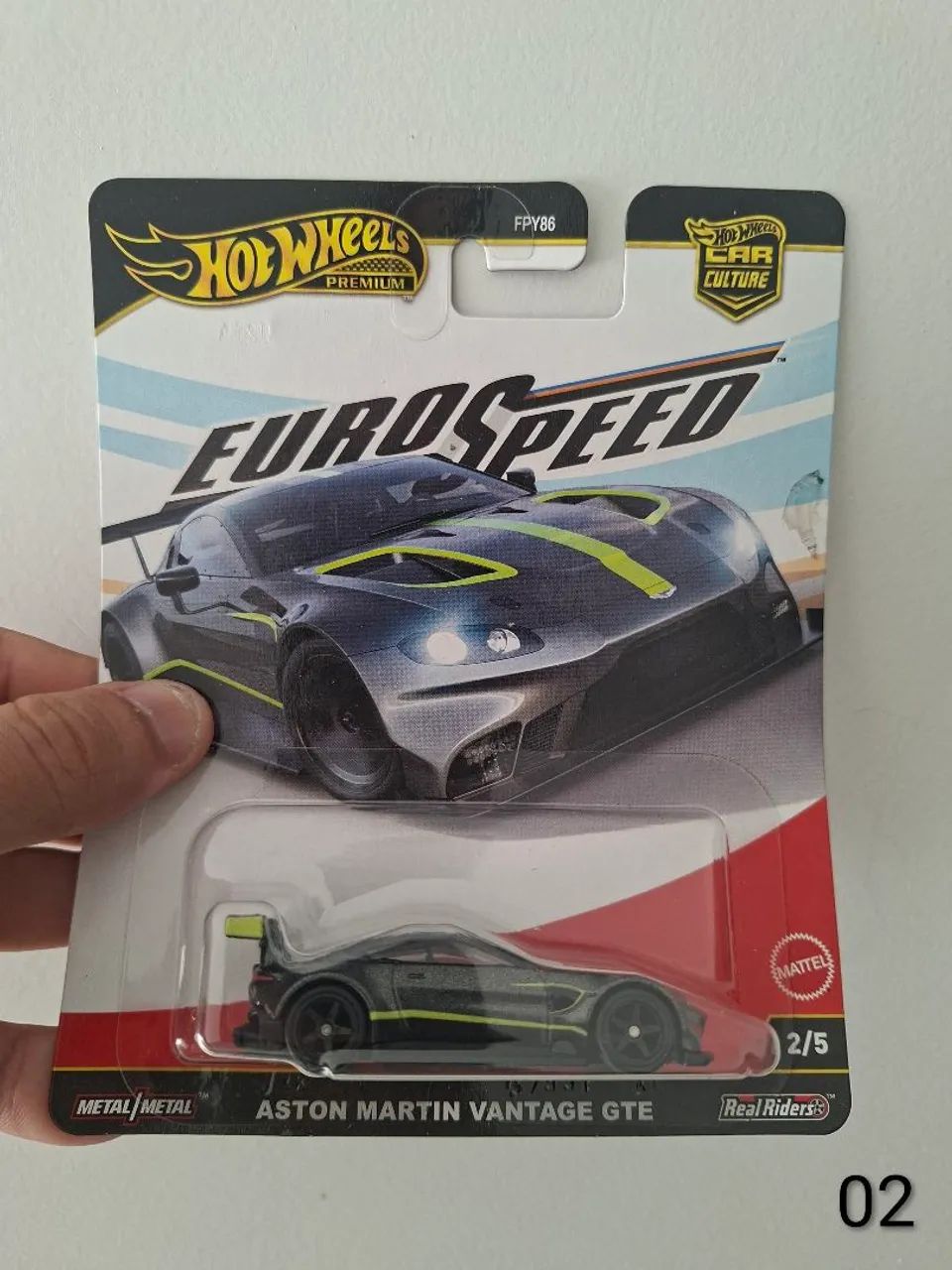 Hotwheels Aston Martin Vantage (premium)