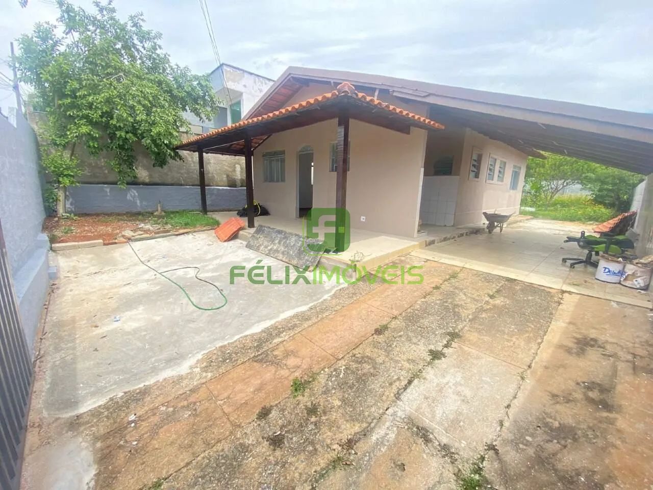 Casa para Aluguel em Lagoa Santa (Frente)  3 Quartos, 1 Suíte, 3 Vagas - Foto 2