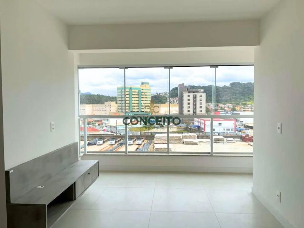 Apartamento com 2 Quartos, Kobrasol - São José