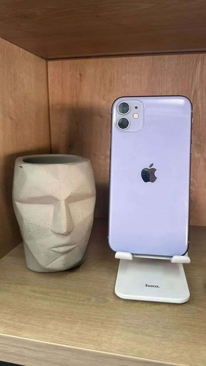 IPhone 11 - 64GB / Lilás (Purple)