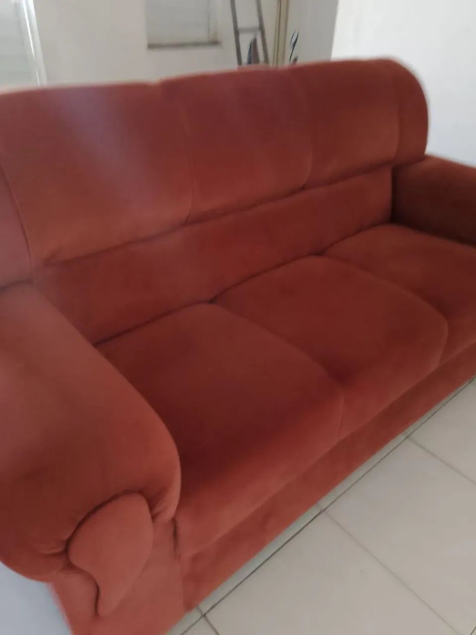 Vendo conjunto de sofá topado novo so pegar e usar zap * moro em lagarto * - Foto 3