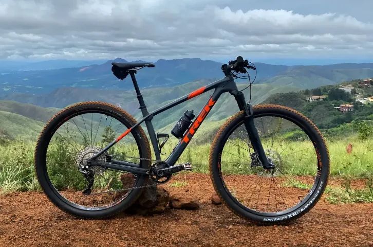 Trek Procaliber 9.7 2018 - Carbono - Canote Retrátil