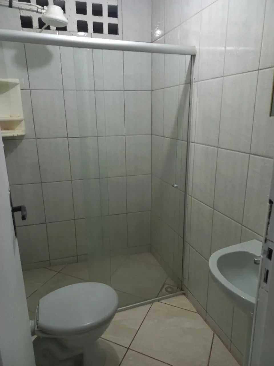 Kitnet sendo um quarto, uma cozinha, banheiro e area de serviço - Foto 5