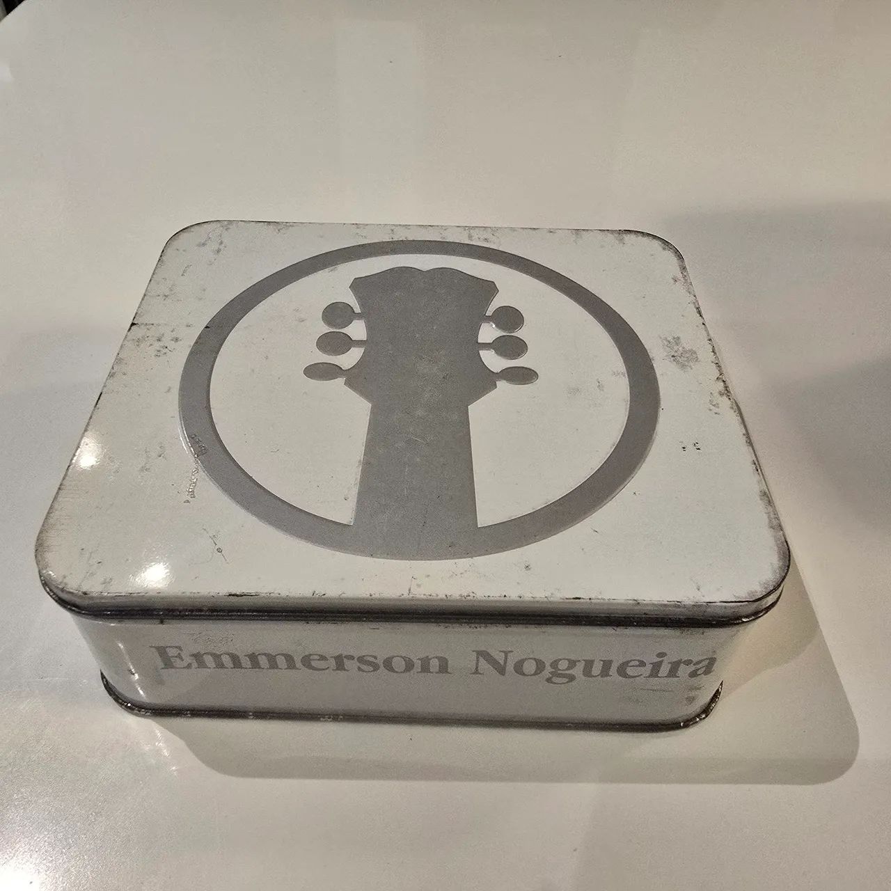 Box Lata Com 2 Cds Emmerson Nogueira Versão Acústica