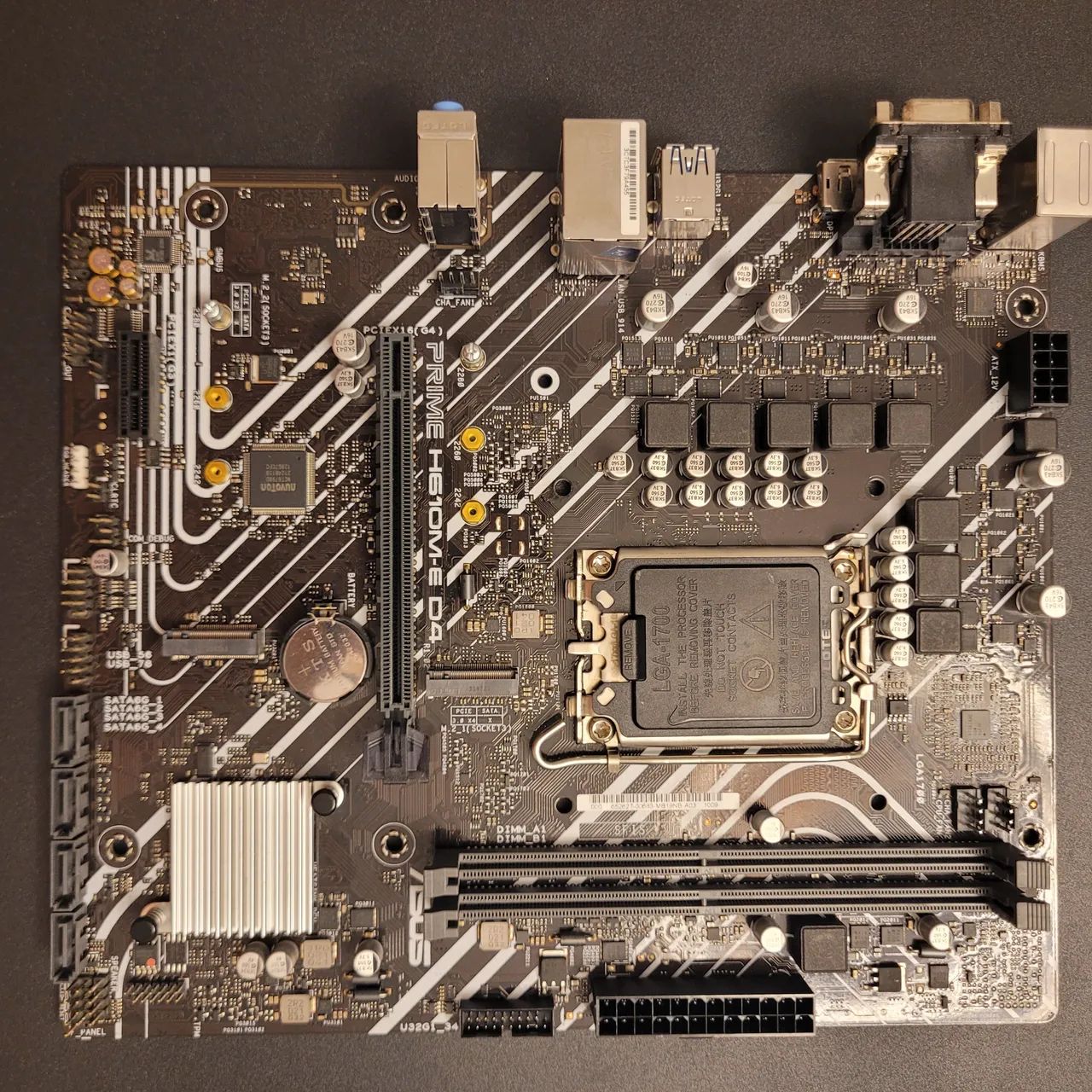 Placa mãe  Asus Prime H610-E D4 LGA 1700 - Foto 2