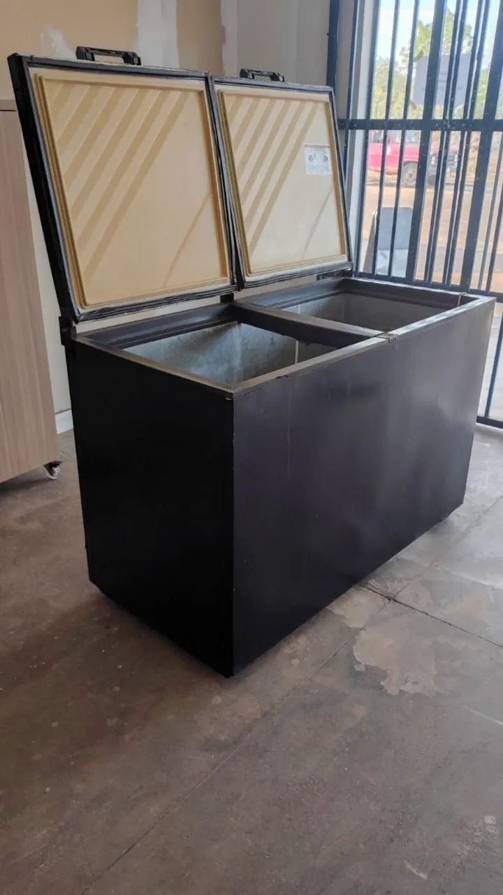 Freezer preto 450L - Foto 2