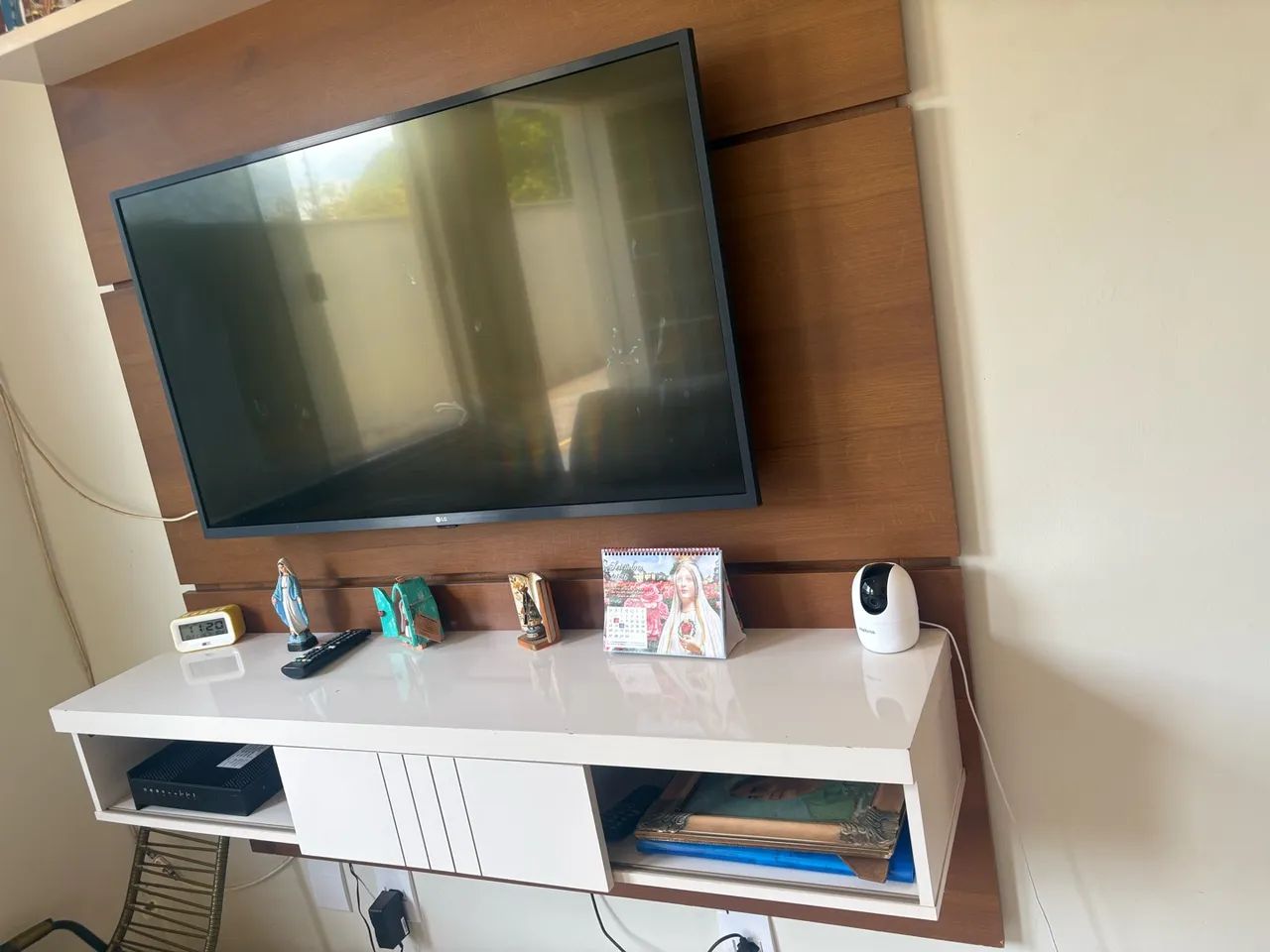 Tv LG 42 polegadas Smart Tv  - Foto 2