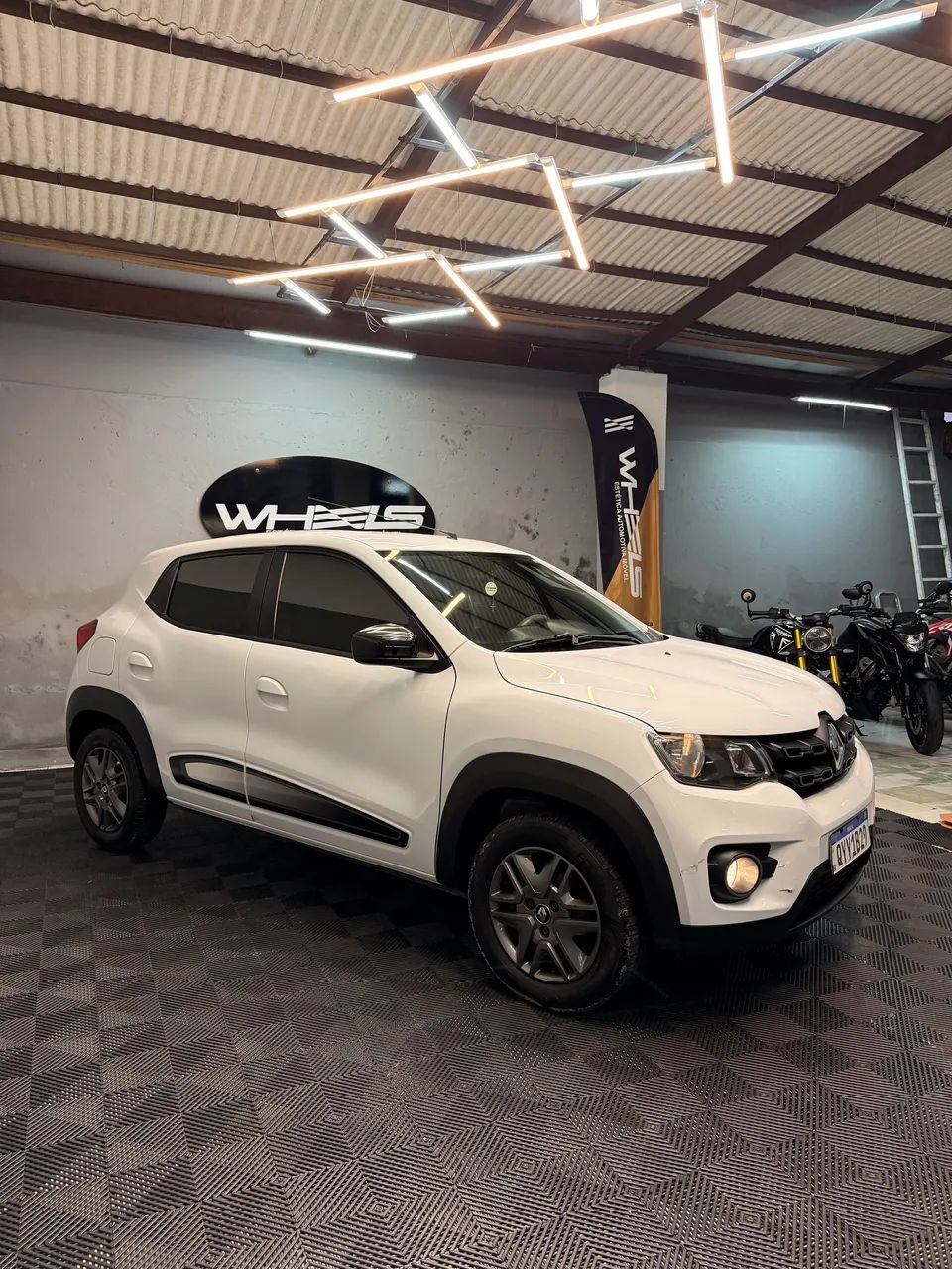 Renault Kwid KWID Intense 1.0 Flex 12V 5p Mec. 2022