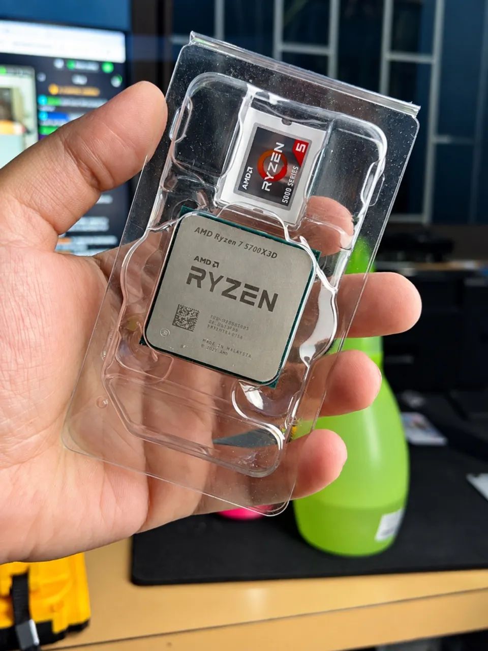 Ryzen 7 5700x3d ( Parcelo / Garantia )