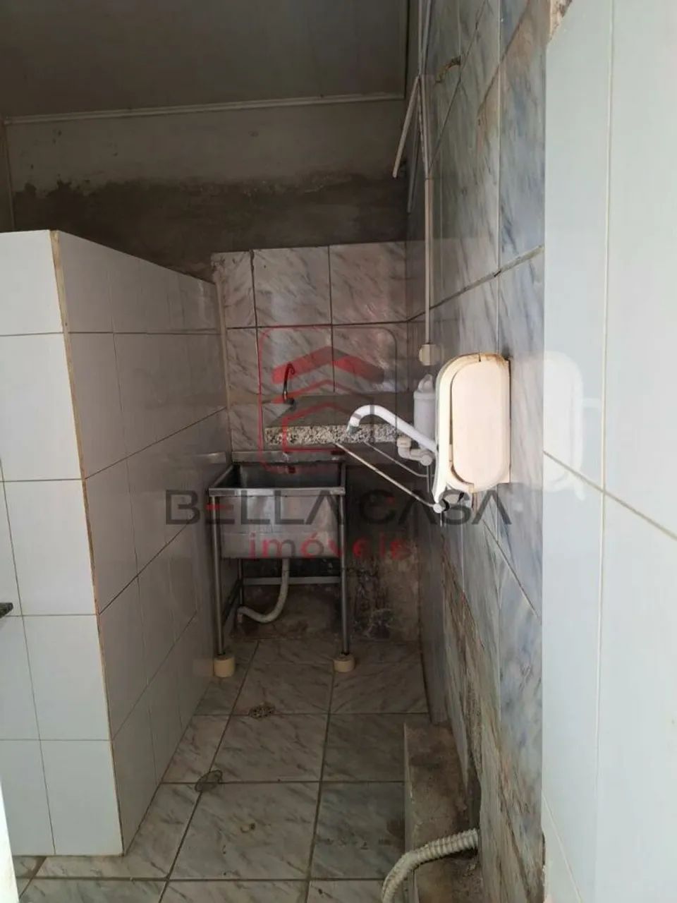 Comércio para locação - 2 salões + 2 Banheiros - Foto 5