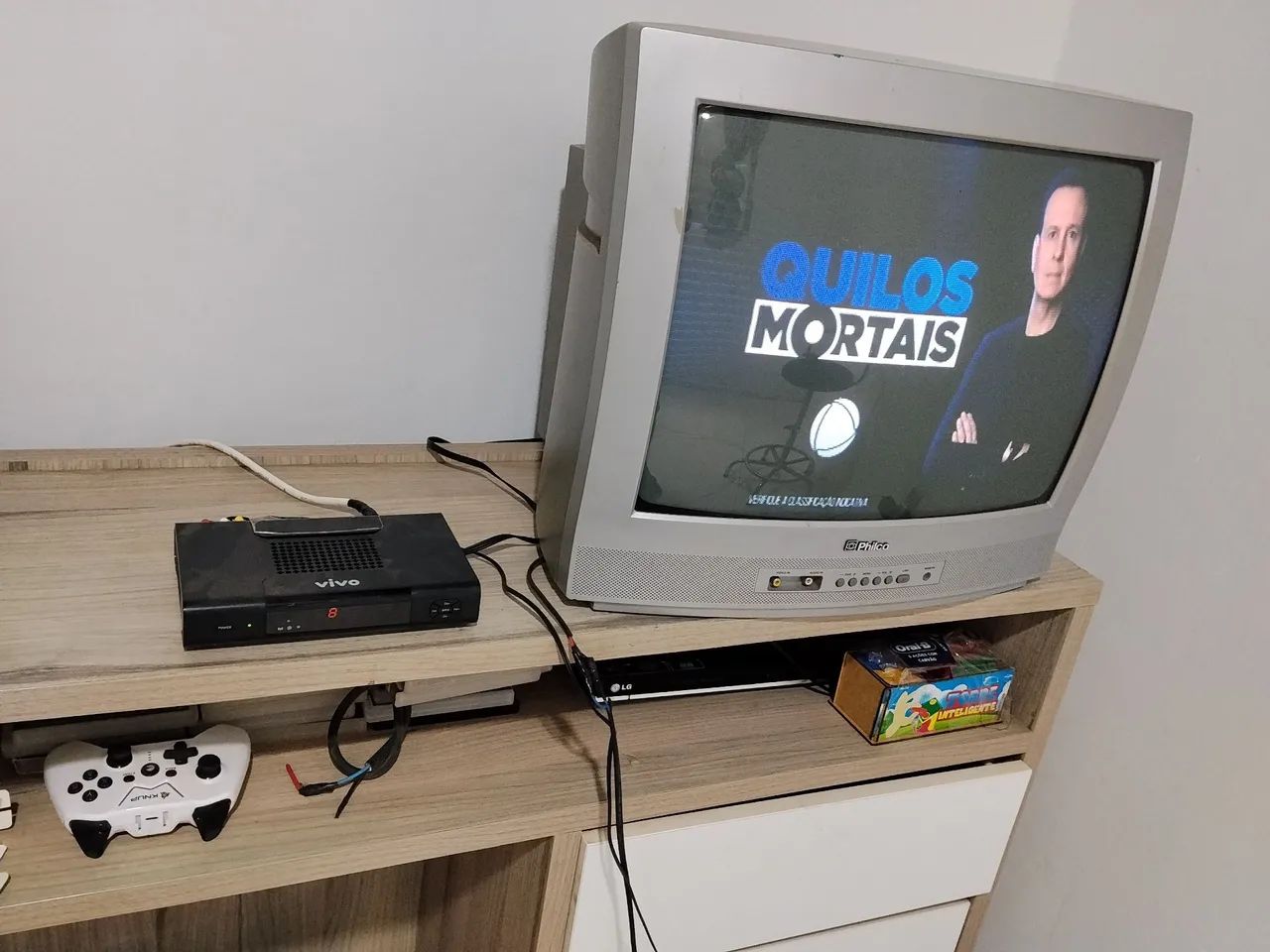 TV de 20 polegadas e conversor  - Foto 2