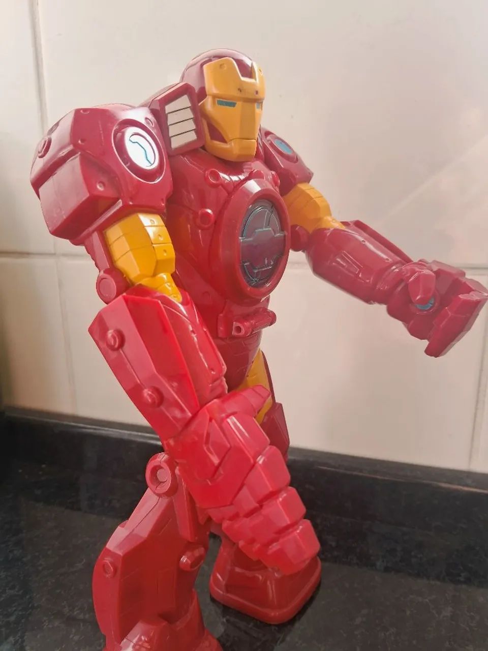 Homem de Ferro Hasbro Usado  - Foto 2