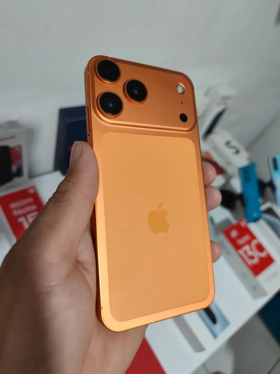 iPhone XS Max 256GB na carcaça do 17 pro Max  - Foto 2