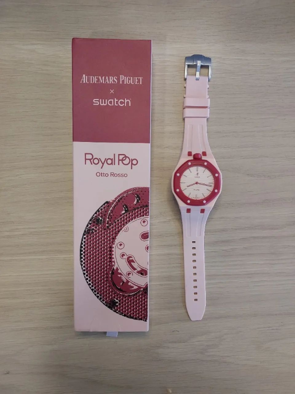 Relógio Swatch x AP Royal Pop "Otto Rosso"