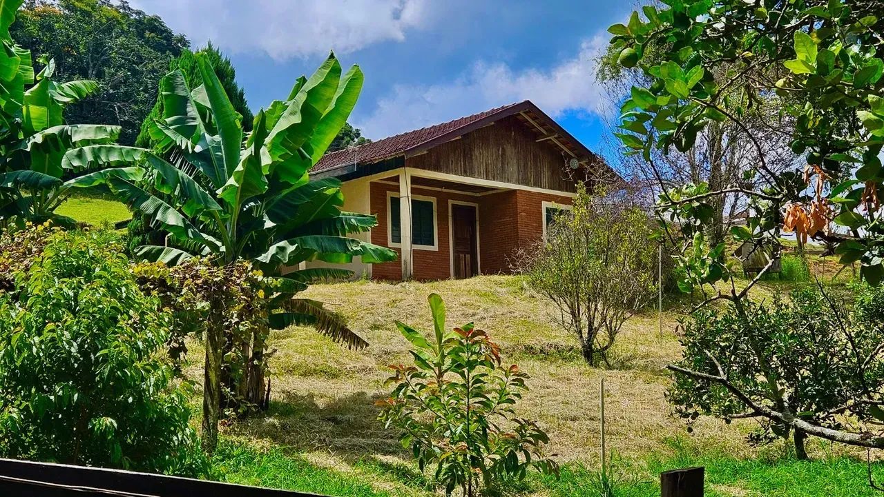 Fazenda com 284,5 ha em Brazópolis - MG