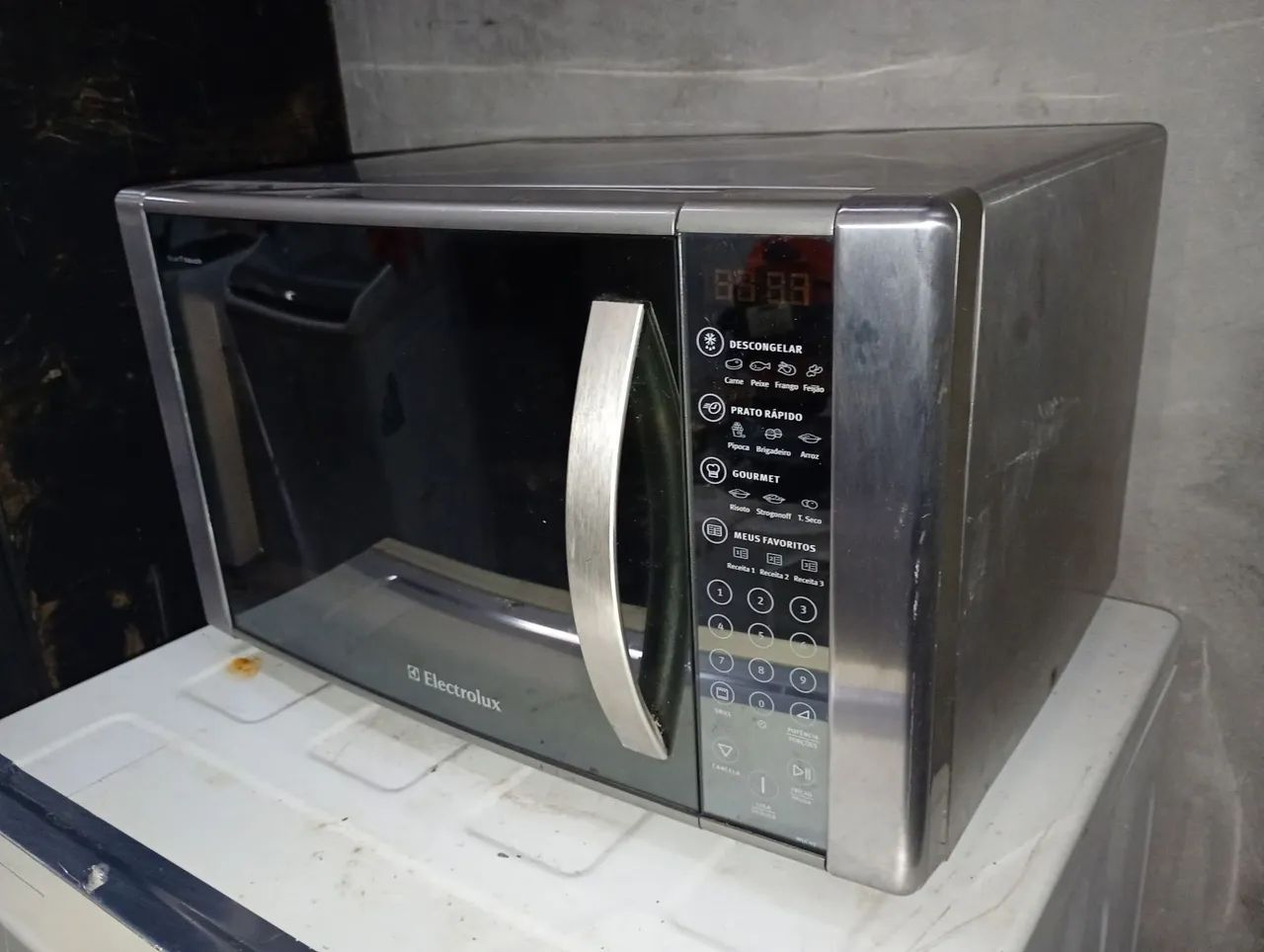 Microondas Eletrolux 31L - Foto 2