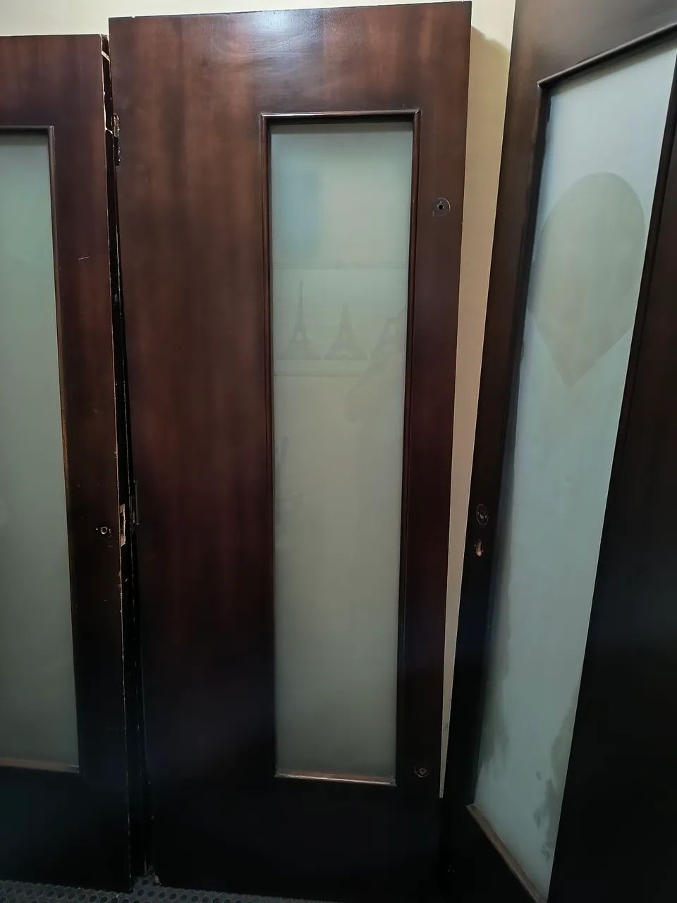 Portas de Madeira Maciça. - Foto 4