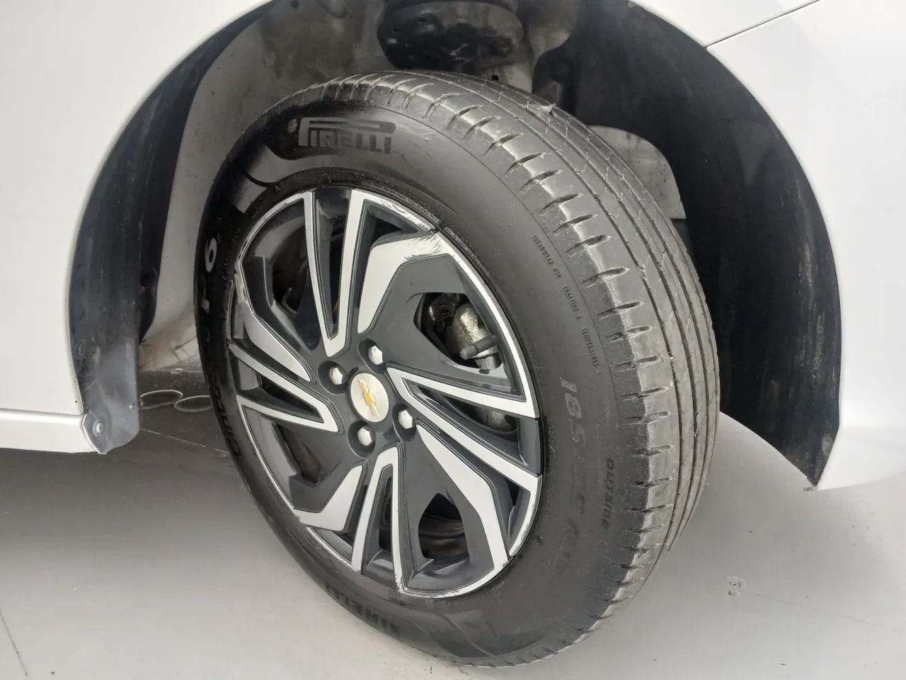 Chevrolet Onix Hatch 1.0 12V Flex Mec. 4P, foto 13 de 18