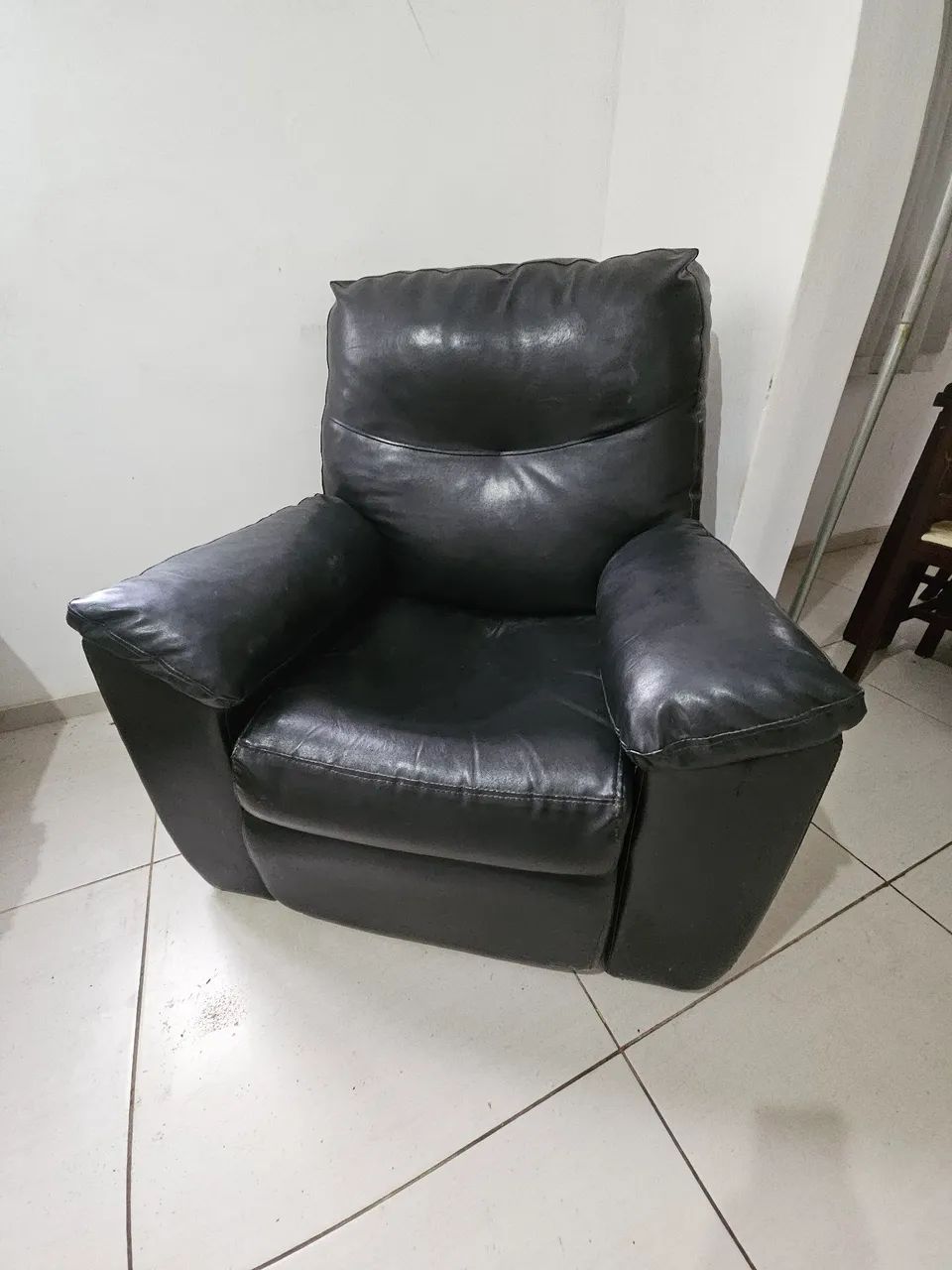 Cadeira do papai reclinável super confortável e larga. - Foto 3