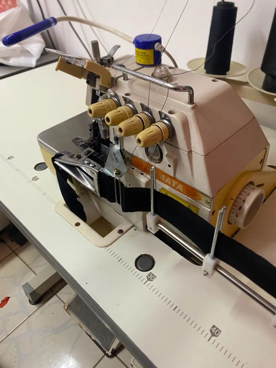 Máquina de costura interlock - overlock - Foto 2