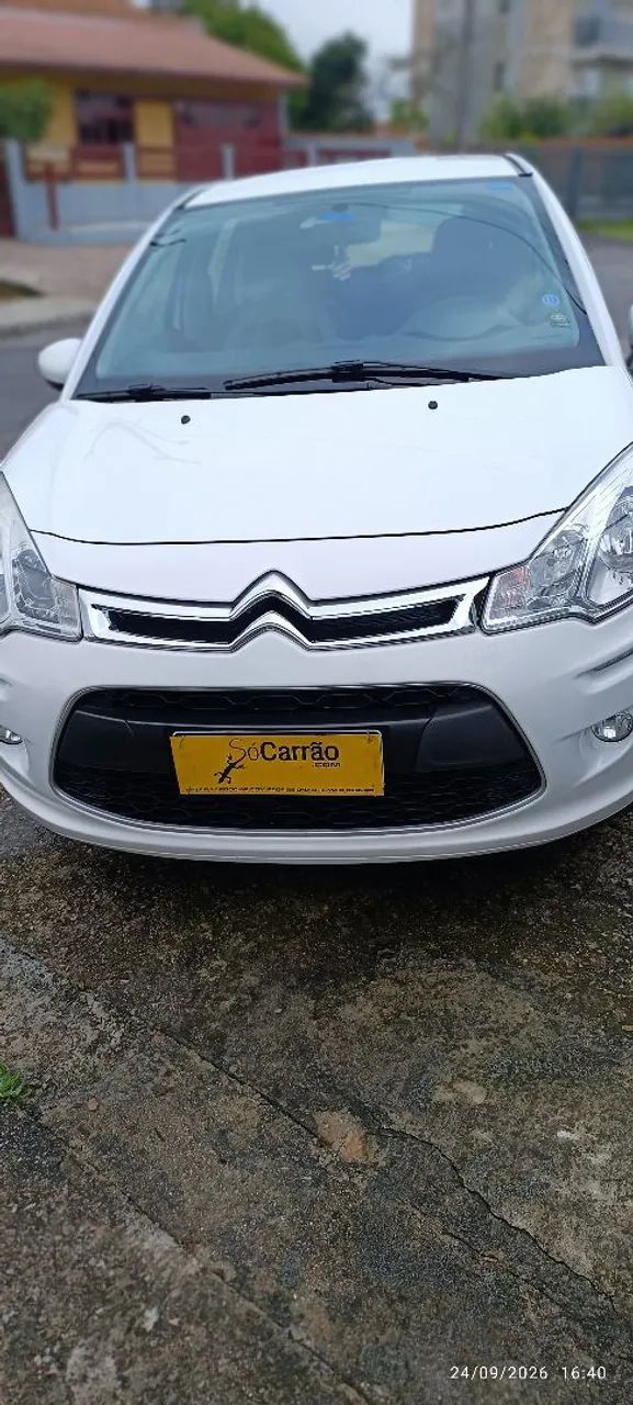 Citroën C3 1.2 PURE TECH FLEX ATTRACTION MANUAL 2017