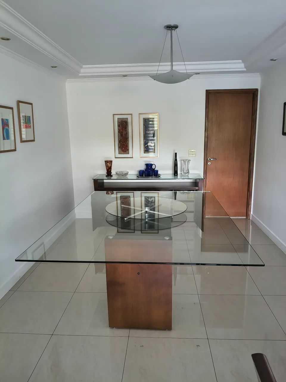 Mesa de jantar para10 lugares (sem cadeiras) e buffet. - Foto 4
