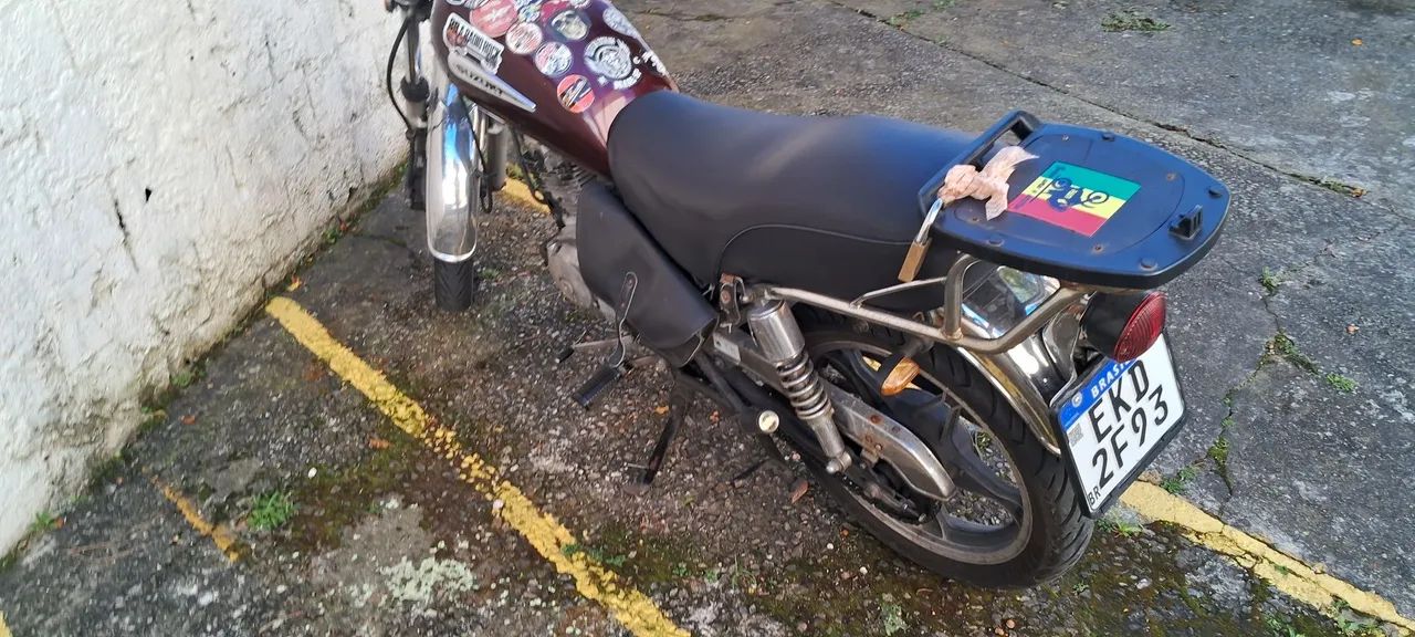 Suzuki Intruder 125 - Foto 2