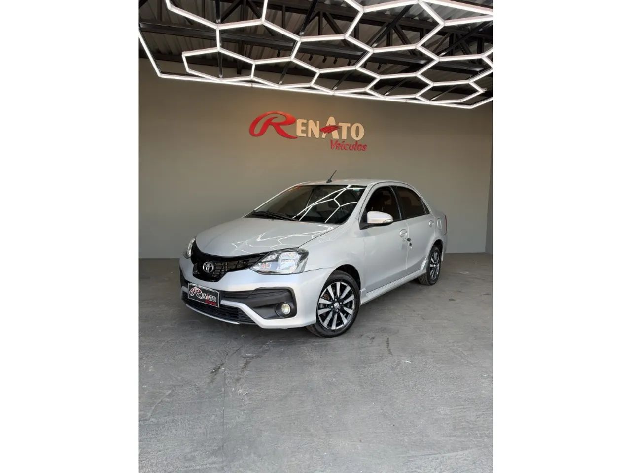 Toyota Etios 1.5 XLS SEDAN 16V FLEX 4P AUTOMÁTICO 2019