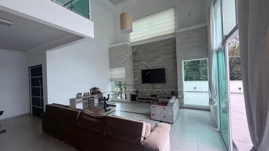 SOBRADO COND., 4 SUITES - GRANJA DEOLINDA