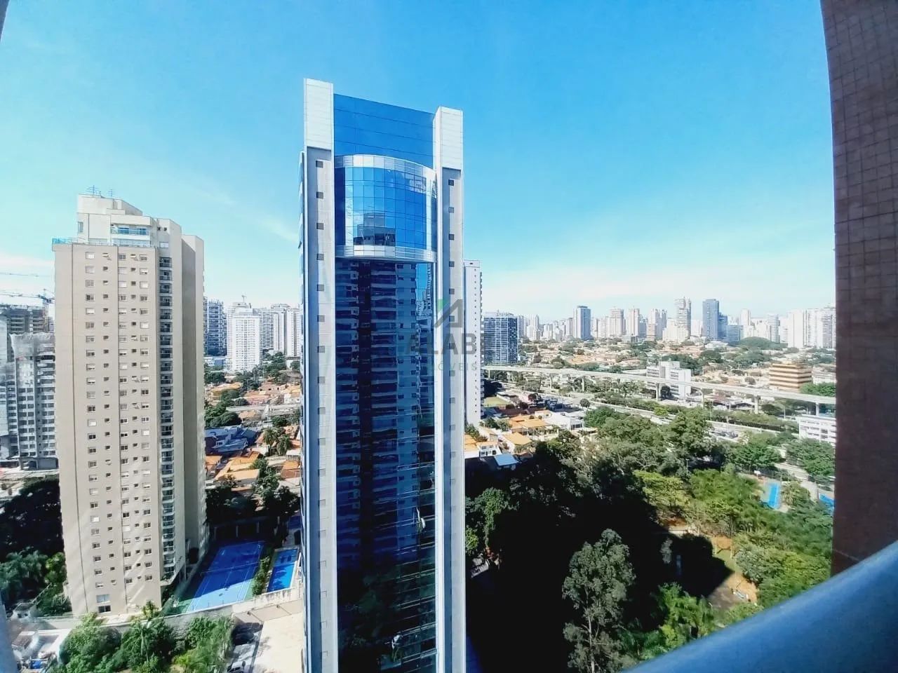 Apartamento moderno com 1 dormitório, varanda e lazer completo no coração do Brooklin - Foto 5