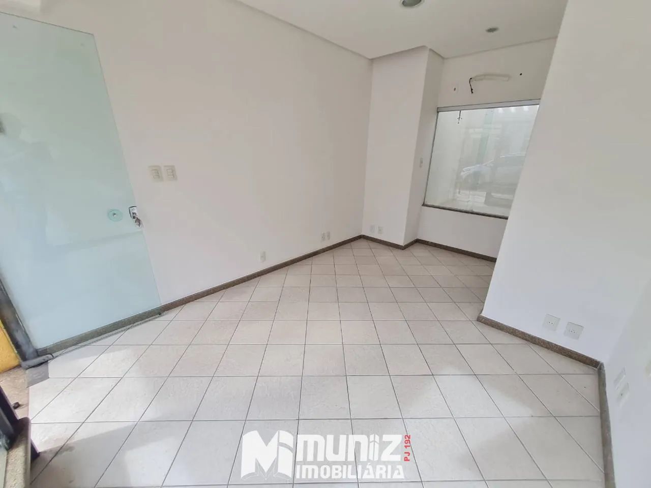 Sala Comercial Para Alugar no bairro Luzia em Aracaju - Foto 3