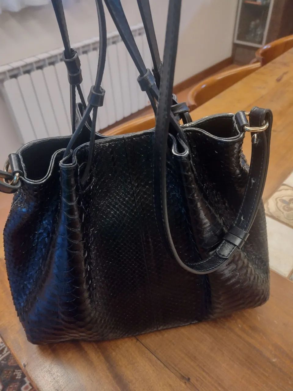 Bolsa saco em couro Phyton  - Foto 3